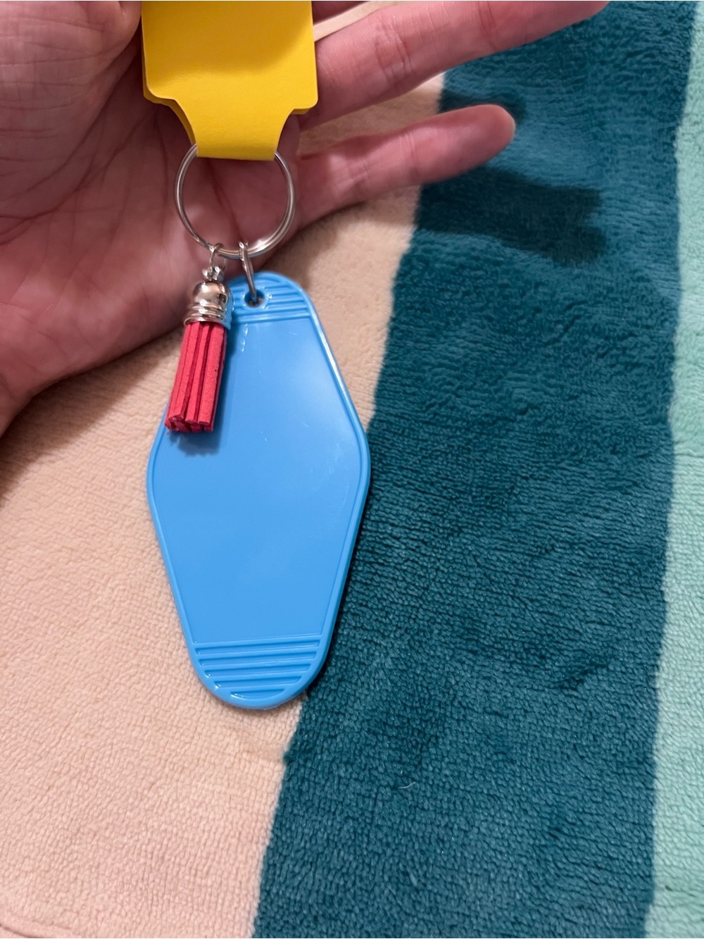 Sarcasm Keychain ✨ - Picture 3 of 3